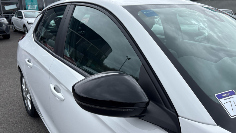 Vauxhall Corsa 1.2 Design 5dr Petrol Hatchback